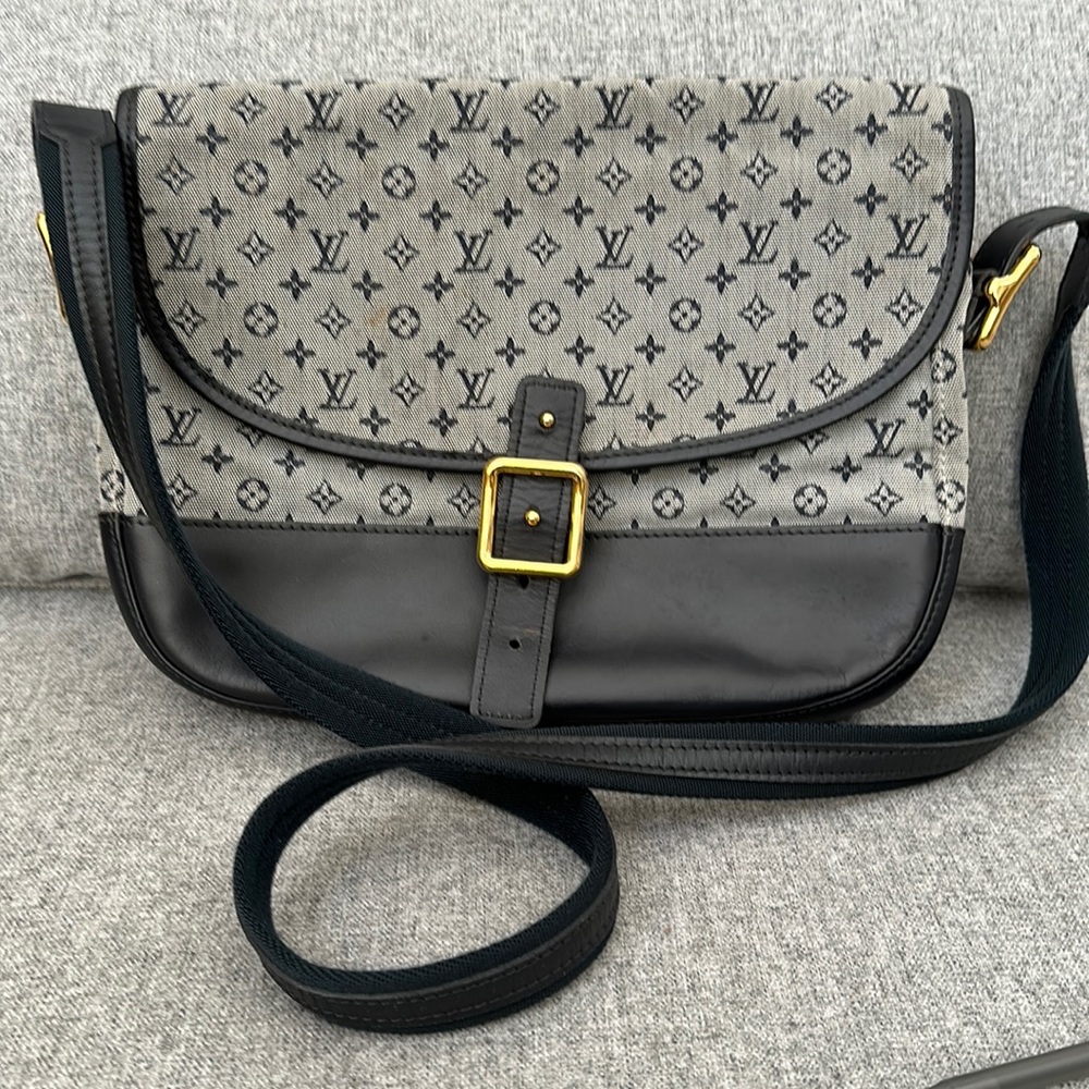Louis Vuitton Minillin Navy and Gray Shoulder Bag
